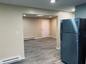 1036 Chicopee St in Chicopee, MA - Building Photo - Building Photo