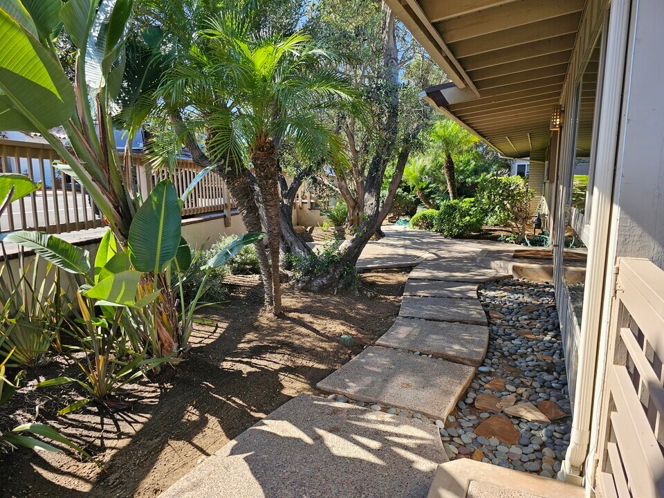 775 Neptune Ave, Unit 775A in Encinitas, CA - Building Photo