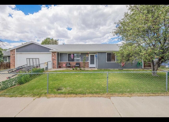 property at 473 Cottonwood Lake Dr