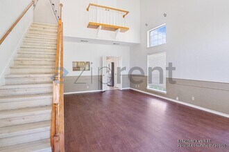 1212 Fox Sparrow Trail in Cedar Park, TX - Foto de edificio - Building Photo