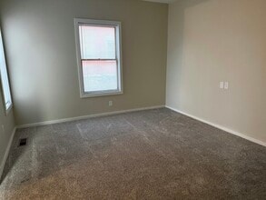 210 S Eaton St in Albion, MI - Building Photo - Building Photo