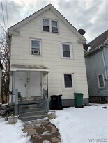 1839 Michigan Ave in Niagara Falls, NY - Building Photo