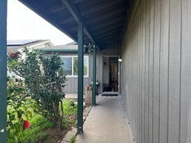 1492 14th St in Los Osos, CA - Building Photo