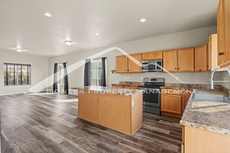 3884 Saguaro Cir in Colorado Springs, CO - Building Photo - Building Photo