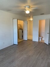 1110 Leslie Cir, Unit B in Killeen, TX - Foto de edificio - Building Photo