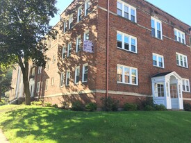 RUTLEDGE HALL Apartments