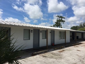 3722 S US Hwy 441 in Lake City, FL - Building Photo - Building Photo