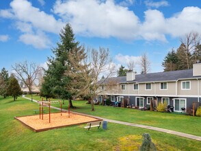 Walnut Park in Kent, WA - Building Photo - Building Photo