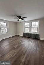 125 E 4th Ave in Conshohocken, PA - Building Photo - Building Photo