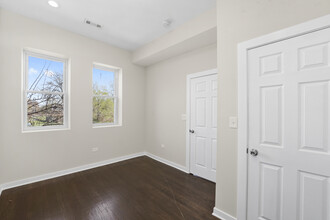6014 S Prairie Ave in Chicago, IL - Building Photo - Building Photo