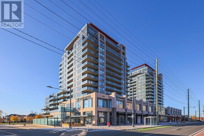 9088-9088 Yonge St in Richmond Hill, ON - Building Photo - Building Photo