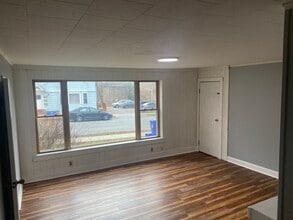 49 Chase St, Unit 1 in Burlington, VT - Foto de edificio - Building Photo