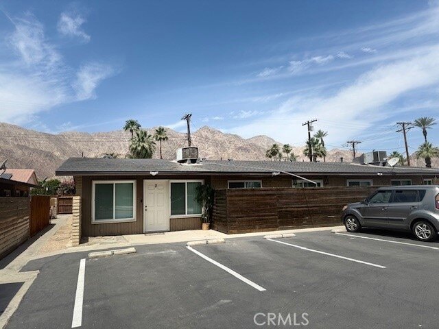 51049 Eisenhower Dr, Unit 4 in La Quinta, CA - Building Photo - Building Photo