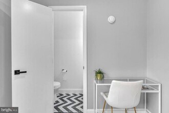 201 Timber Creek Rd in Lindenwold, NJ - Building Photo - Building Photo