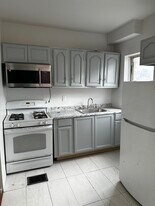 4614 Truro Pl in Pittsburgh, PA - Building Photo