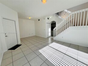 6202 NW 116 Pl in Doral, FL - Building Photo - Building Photo