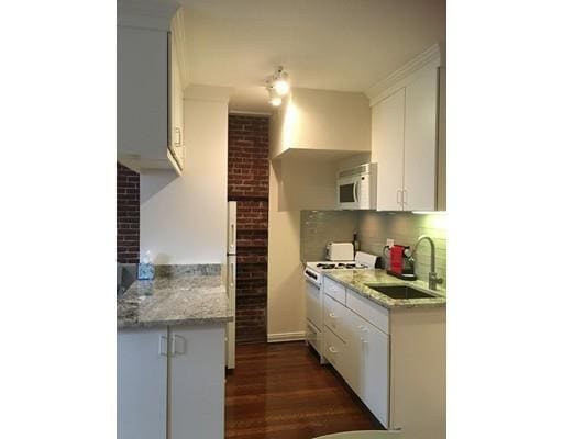 324 Beacon St, Unit A