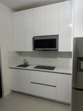 21039 SW 127th Ct in Miami, FL - Building Photo - Building Photo