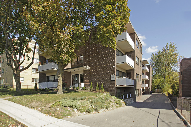 159 Stephen Dr in Toronto, ON - Building Photo - Building Photo