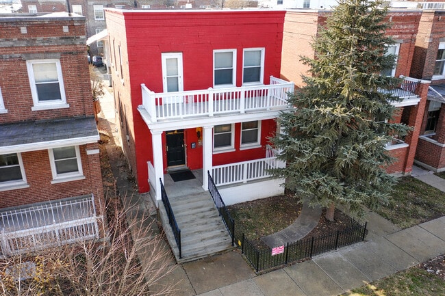 property at 4925 W Henderson St