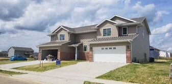 6383 Osage Dr in Asbury, IA - Building Photo