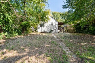 1007 N Yale Ave in Wichita, KS - Building Photo - Building Photo