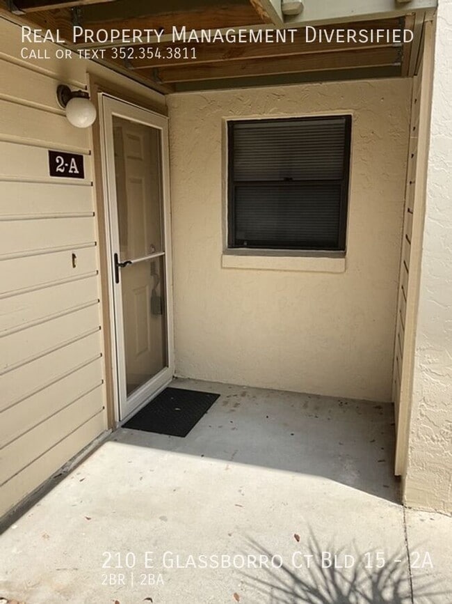 210 E Glassboro Ct in Hernando, FL - Building Photo - Building Photo