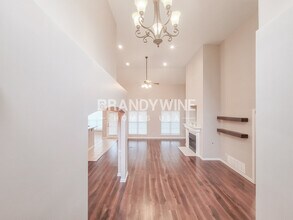 9876 Brimfield Dr in Cordova, TN - Building Photo - Building Photo