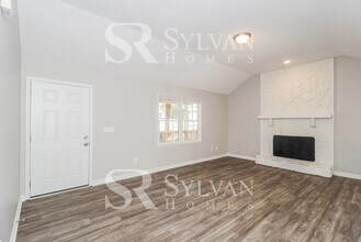 1492 Heritage Way in Acworth, GA - Building Photo - Building Photo