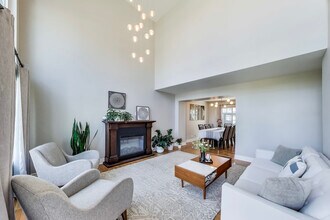 3423 Wilkes Dr in Naperville, IL - Building Photo - Building Photo