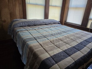 2818 Avenue G, Unit 2818 in Bay City, TX - Building Photo - Building Photo