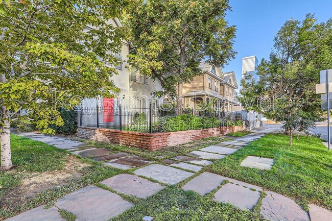 2062 Glenarm Pl in Denver, CO - Building Photo - Building Photo