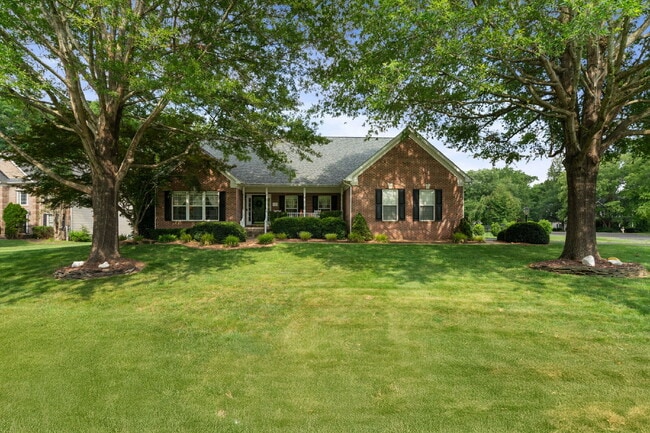 property at 61 Kirby Ln