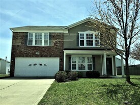 467 Sedgewick Dr in Greenfield, IN - Building Photo