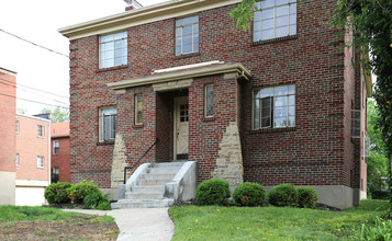 Ideal Apartments in Cincinnati, OH - Building Photo - Building Photo