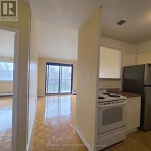 80 Blackfriar Ave in Toronto, ON - Building Photo - Building Photo