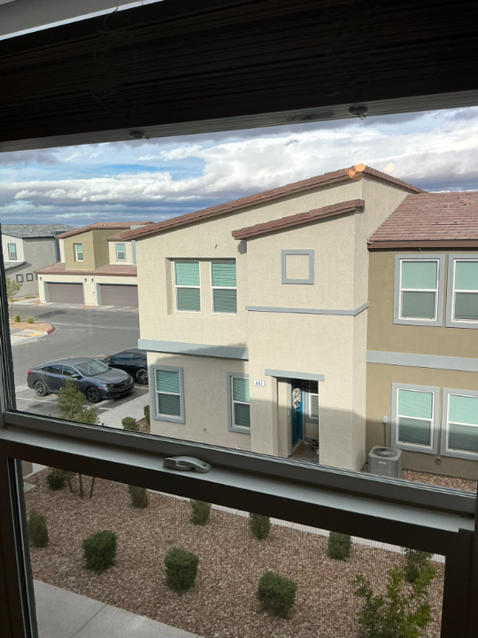 468 Secret Cove Ct in Henderson, NV - Building Photo