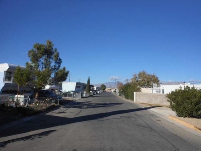 Lone Mountain in Las Vegas, NV - Building Photo - Building Photo