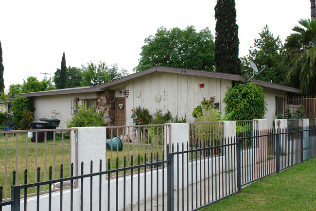 Parkside Apartment Homes in Ontario, CA - Building Photo - Building Photo