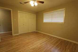 225 FM 105 in Evadale, TX - Building Photo - Building Photo