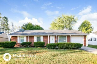 8605 Catalina Dr in Indianapolis, IN - Building Photo