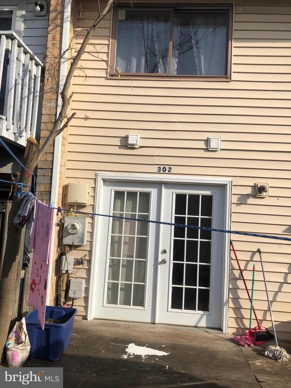 13302 Preuit Pl in Herndon, VA - Building Photo - Building Photo