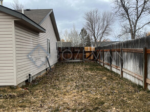 1106 Cardinal Dr in Belgrade, MT - Building Photo - Building Photo