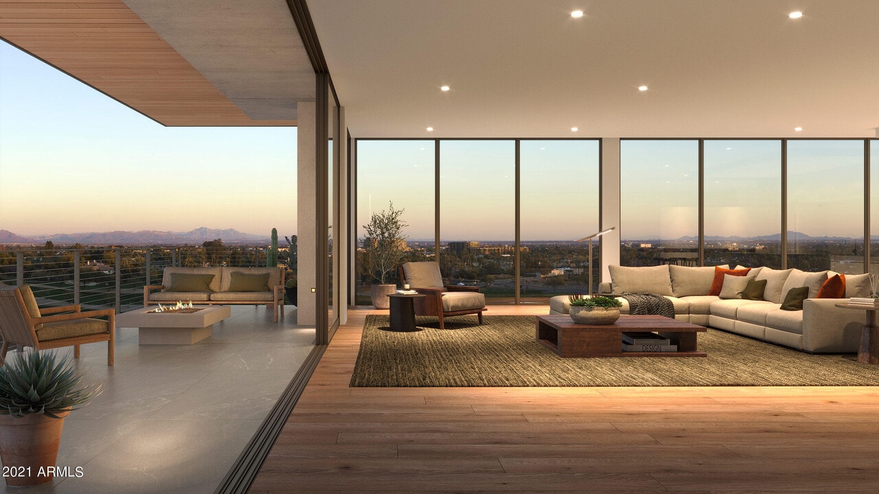 6302 E Camelback Rd in Scottsdale, AZ - Building Photo