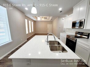 915 E Starr Rd in Mercedes, TX - Building Photo - Building Photo