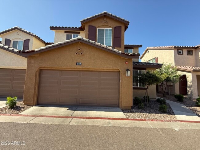 property at 1255 N Arizona Ave