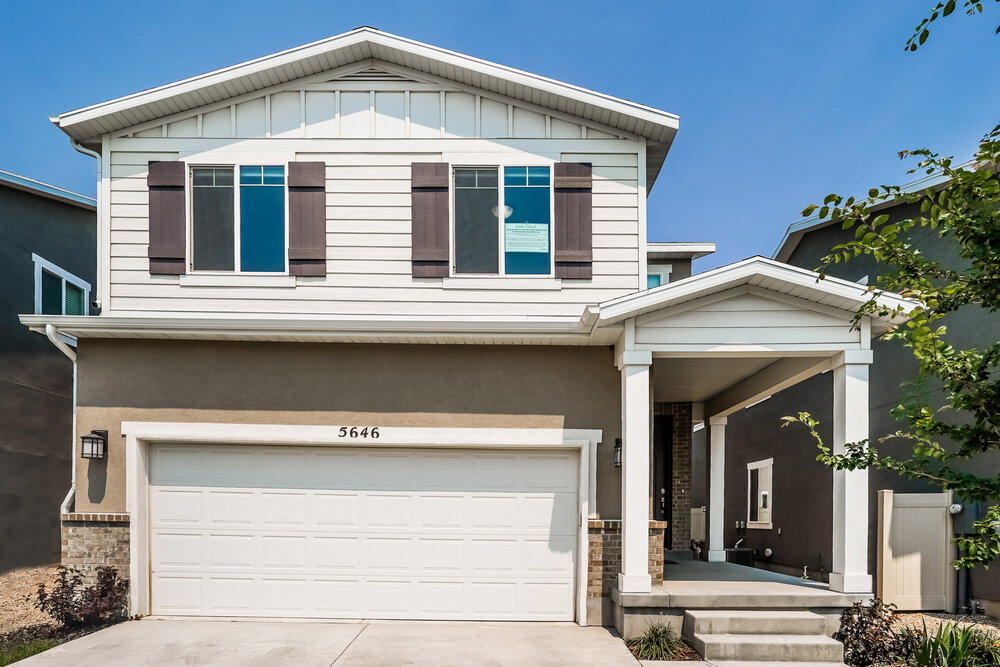5646 W Lost Mine Ln in Herriman, UT - Building Photo