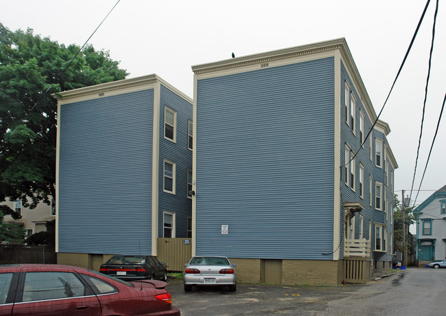 285 Brackett St in Portland, ME - Foto de edificio - Building Photo