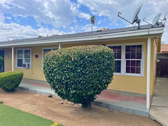 property at 3337 E Clinton Ave