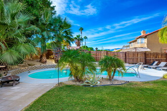 78855 La Palma Dr in La Quinta, CA - Building Photo - Building Photo